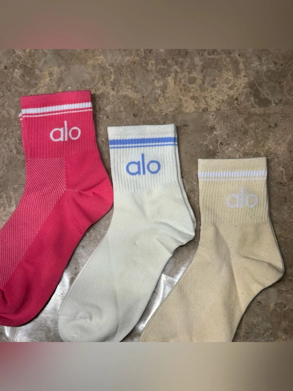 New Women’s Alo Socks New without tags 3 pairs Fits sizes 6-11